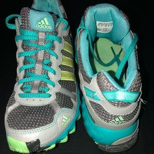 Adidas Running Shoes! 💚